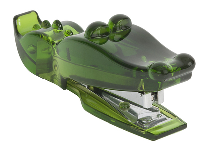 Grapadora cocodrilo de color verde Grapadora cocodrilo de color verde