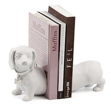 Sujeta libros Teckel de color blanco